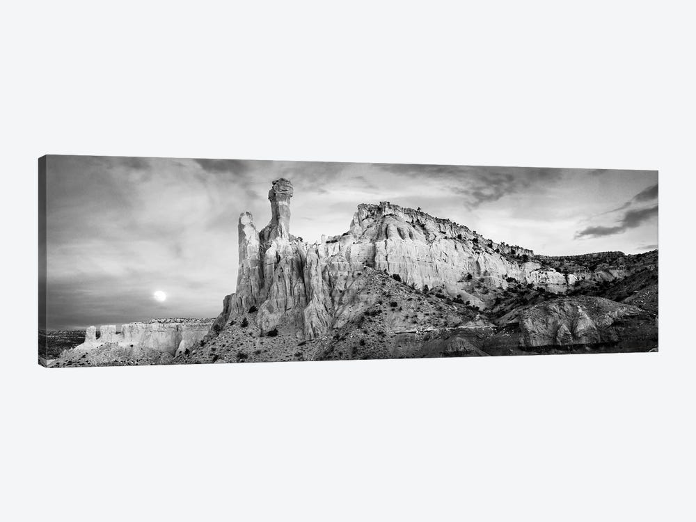 Full Moon Sets In The Redrock Country Of Ghost Ranch, New Mexico, USA by Panoramic Images 1-piece Canvas Wall Art