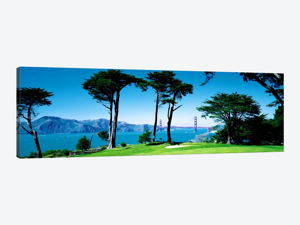 Golf Course w\ Golden Gate Bridge San Francisco CA USA by Panoramic Images 1-piece Canvas Art