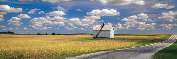 Country Road, Clouds, Barn, Stelle, IL