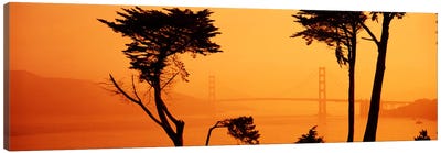 Bridge Over Water, Golden Gate Bridge, San Francisco, California, USA Canvas Art Print - Famous Bridges