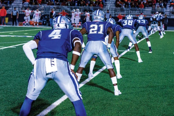 Players Lined Up For Kickoff - October 12, 2018, Paris Texas, USA