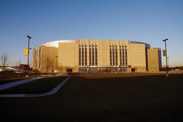 Fine Art Print: Facade Of A Building, United Center, Chicago, Cook County, Illinois, USA by Panoramic Images