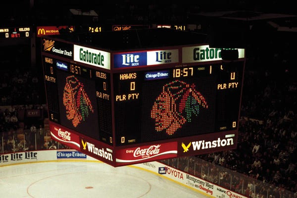 Canvas Print: Scoreboard In An Ice Hockey Stadium, Chicago, Cook County, Illinois, USA by Panoramic Images