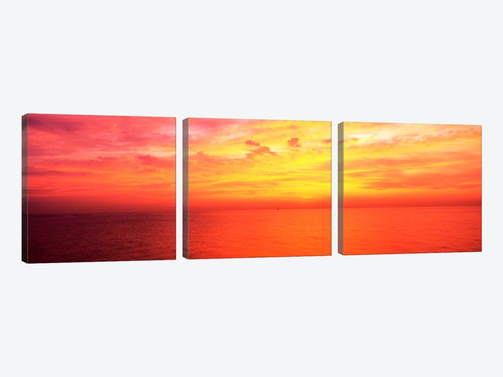 Clouds over a lake at sunrise, Lake Michigan, Chicago, Illinois, USA by Panoramic Images 3-piece Canvas Art