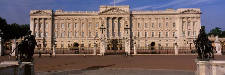 East Front, Buckingham Palace, London, England, United Kingdom