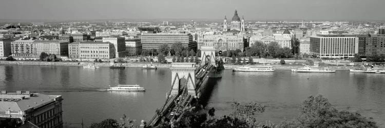 Chain Bridge Over The Danube River, Budapest, Hungary