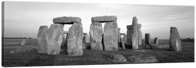 England, Wiltshire, Stonehenge (black & white) Canvas Art Print - Ancient Wonders