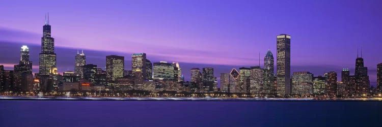 Downtown Skyline At Dusk, Chicago, Illinois, USA