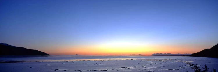 Sunset over the sea, Turnagain Arm, Cook Inlet, near Anchorage, Alaska, USA