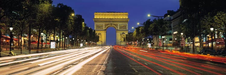 Arc de Triomphe, Paris, Ile-de France, France