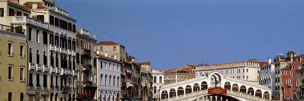 Rialto Bridge: Ponte di Rialto (Rialto Bridge) & Surrounding Architecture, Venice, Veneto, Italy by Panoramic Images