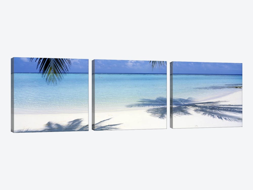 Laguna Maldives by Panoramic Images 3-piece Canvas Art