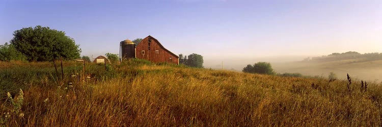 Country Barn, Iowa County, Wisconsin, USA