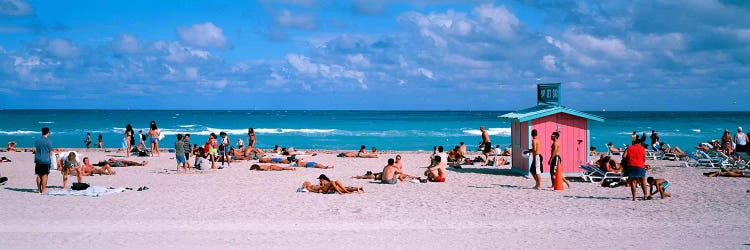 Tourist on the beachMiami, Florida, USA