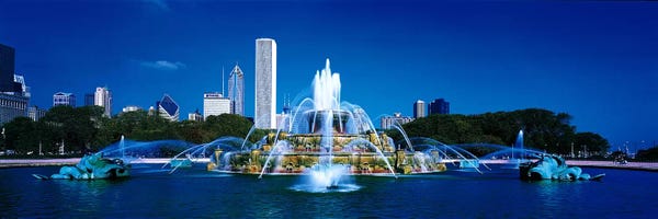 Fountains: Buckingham Fountain Chicago IL USA by Panoramic Images