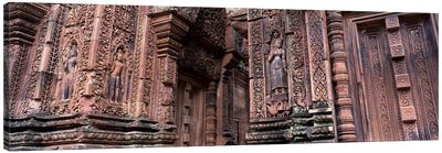 Bantreay Srei nr Siem Reap Cambodia Canvas Art Print - Wonders of the World