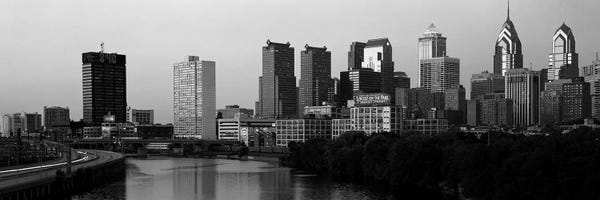 Pennsylvania: River passing through a citySchuylkill River, Philadelphia, Pennsylvania, USA by Panoramic Images