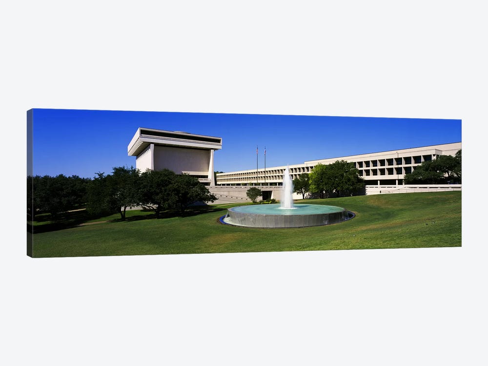 Fountain in front of a libraryLyndon Johnson Presidential Library & Museum, Austin, Texas, USA by Panoramic Images 1-piece Canvas Art Print