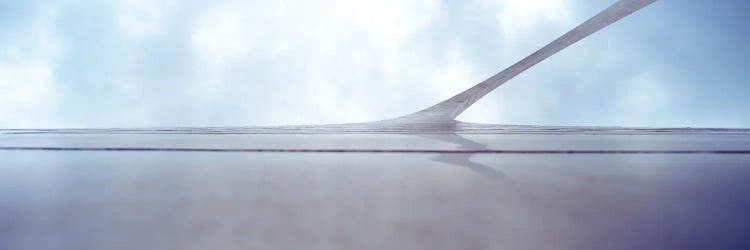 Low-Angle View, Gateway Arch, St. Louis, Missouri, USA