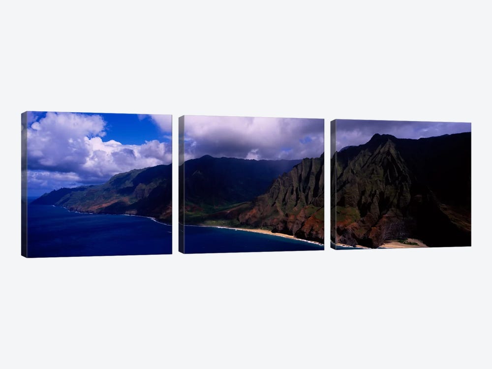 Coastal Landscape, Na Pali Coast State Park, Kaua'i, Hawaii, USA by Panoramic Images 3-piece Canvas Artwork