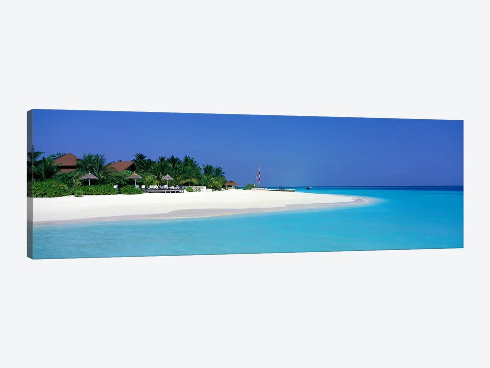 Laguna Beach Maldives by Panoramic Images 1-piece Canvas Art Print
