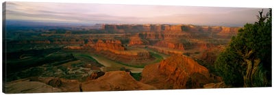 Canyonlands National Park As Seen From Dead Horse Point State Park Overlook Canvas Art Print - Canyon Art