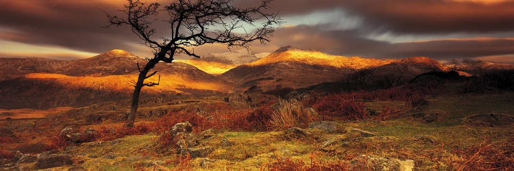 Mountain Landscape, Snowdonia National Park, Wales, United Kingdom