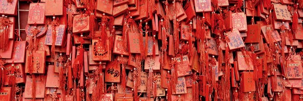 Prayer offerings at a templeDai Temple, TaiÕan, China