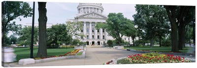 State Capital Building, Madison, Wisconsin, USA Canvas Art Print - Wisconsin Art