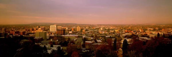 USA, Washington, Spokane, Cliff Park, High angle view of buildings in a city