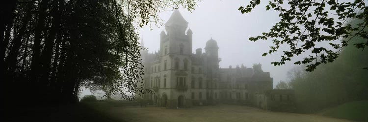 Foggy Morning, Dunrobin Castle, Sutherland, Highland, Scotland, United Kingdom