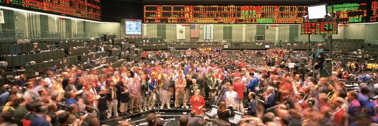 Large group of people on the trading floor, Chicago Board of Trade, Chicago, Illinois, USA