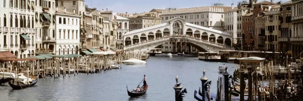 Rialto Bridge: Rialto Bridge, Venice, Veneto, Italy by Panoramic Images