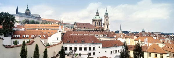 Church in a city, St. Nicholas Church, Mala Strana, Prague, Czech Republic