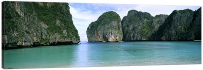 Limestone Cliffs, Maya Bay, Ko Phi Phi Leh, Phi Phi Islands, Krabi Province, Thailand Canvas Art Print