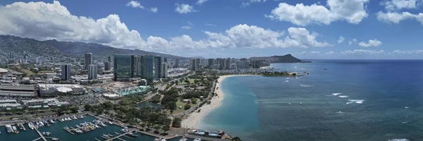 Oahu: Buildings in a cityHonolulu, Oahu, Hawaii, USA by Panoramic Images