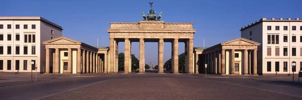 Gates: Facade of a building, Brandenburg Gate, Berlin, Germany by Panoramic Images
