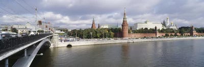 Bridge across a river, Bolshoy Kamenny Bridge, Grand Kremlin Palace, Moskva River, Moscow, Russia by Panoramic Images multi panel art