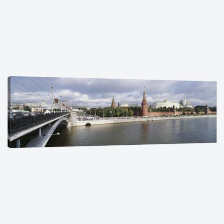 Bridge across a river, Bolshoy Kamenny Bridge, Grand Kremlin Palace, Moskva River, Moscow, Russia Canvas Print #PIM6211} by Panoramic Images Canvas Print