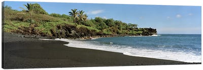 Black Sand Beach, Waiʻanapanapa State Park, Maui, Hawai'i, USA Canvas Art Print - Maui Art