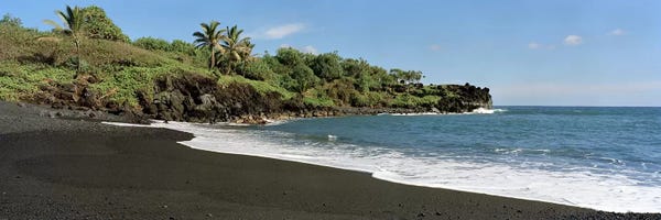 Hawaii: Black Sand Beach, Waiʻanapanapa State Park, Maui, Hawai'i, USA by Panoramic Images
