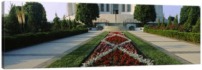 Formal Garden At Main Entrance, Baha'i House Of Worship, Wilmette, New Trier Township, Chicago, Cook County, Illinois, USA Canvas Art Print - Illinois Art
