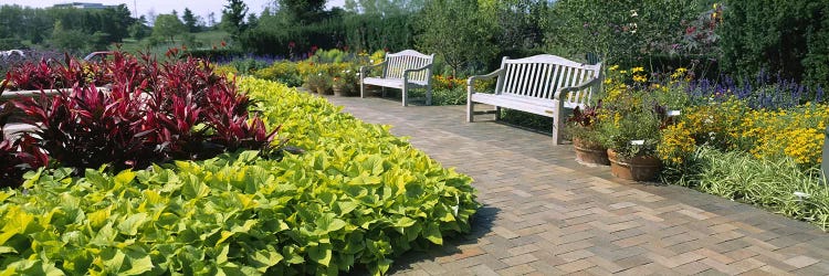 Benches In The Circle Garden, Chicago Botanic Garden, Glencoe, Cook County, Illinois, USA