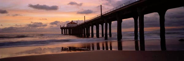 Los Angeles: Low angle view of a hut on a pier, Manhattan Beach Pier, Manhattan Beach, Los Angeles County, California, USA by Panoramic Images