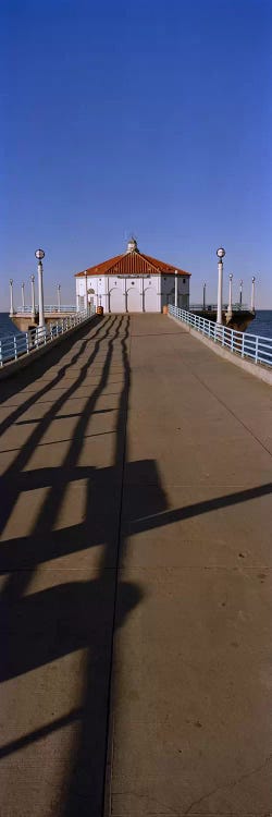 Hut on a pier, Manhattan Beach Pier, Manhattan Beach, Los Angeles County, California, USA