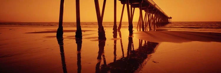 Silhouette of a pier at sunset, Hermosa Beach Pier, Hermosa Beach, California, USA