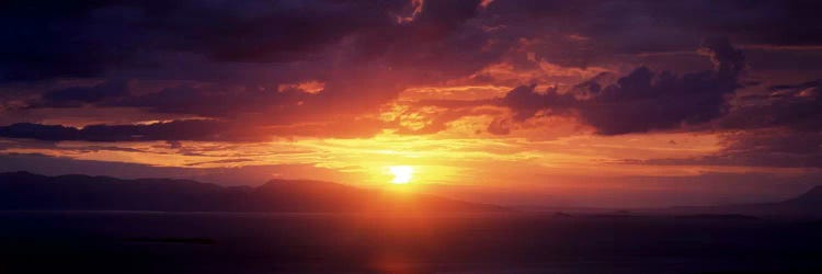 Sunset over the seaAegina, Saronic Gulf Islands, Attica, Greece