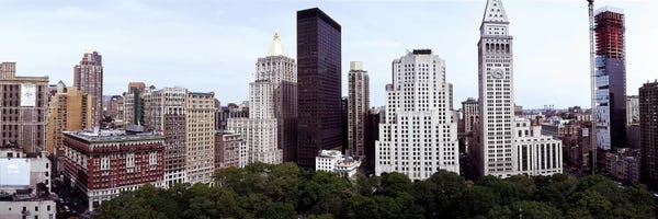 Wisconsin: Skyscrapers in a city, Madison Square Park, New York City, New York State, USA by Panoramic Images