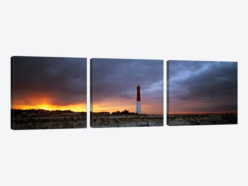 Barnegat Light (Old Barney), Barnegat Lighthouse State Park, Long Beach Island, Ocean County, New Jersey, USA by Panoramic Images 3-piece Canvas Art Print