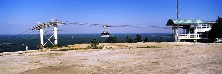 Overhead cable car on a mountainStone Mountain, Atlanta, Georgia, USA